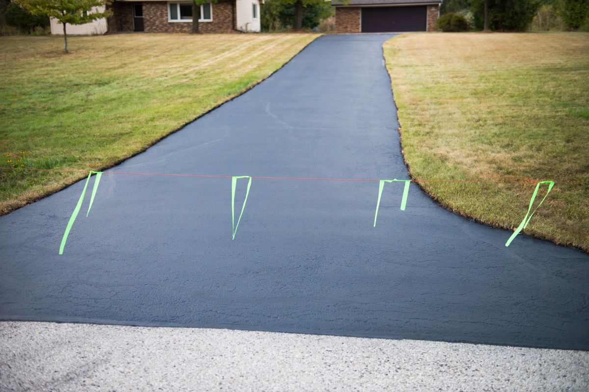 Asphalt Driveway with Clean Edges