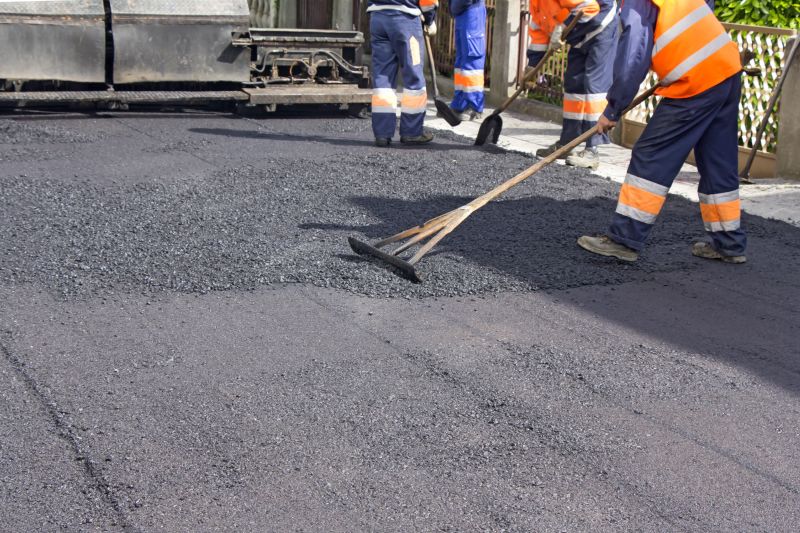 Experienced Asphalt Technicians